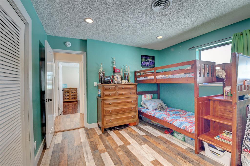 ROYAL OAK HILLS 2ND SEC - Residential