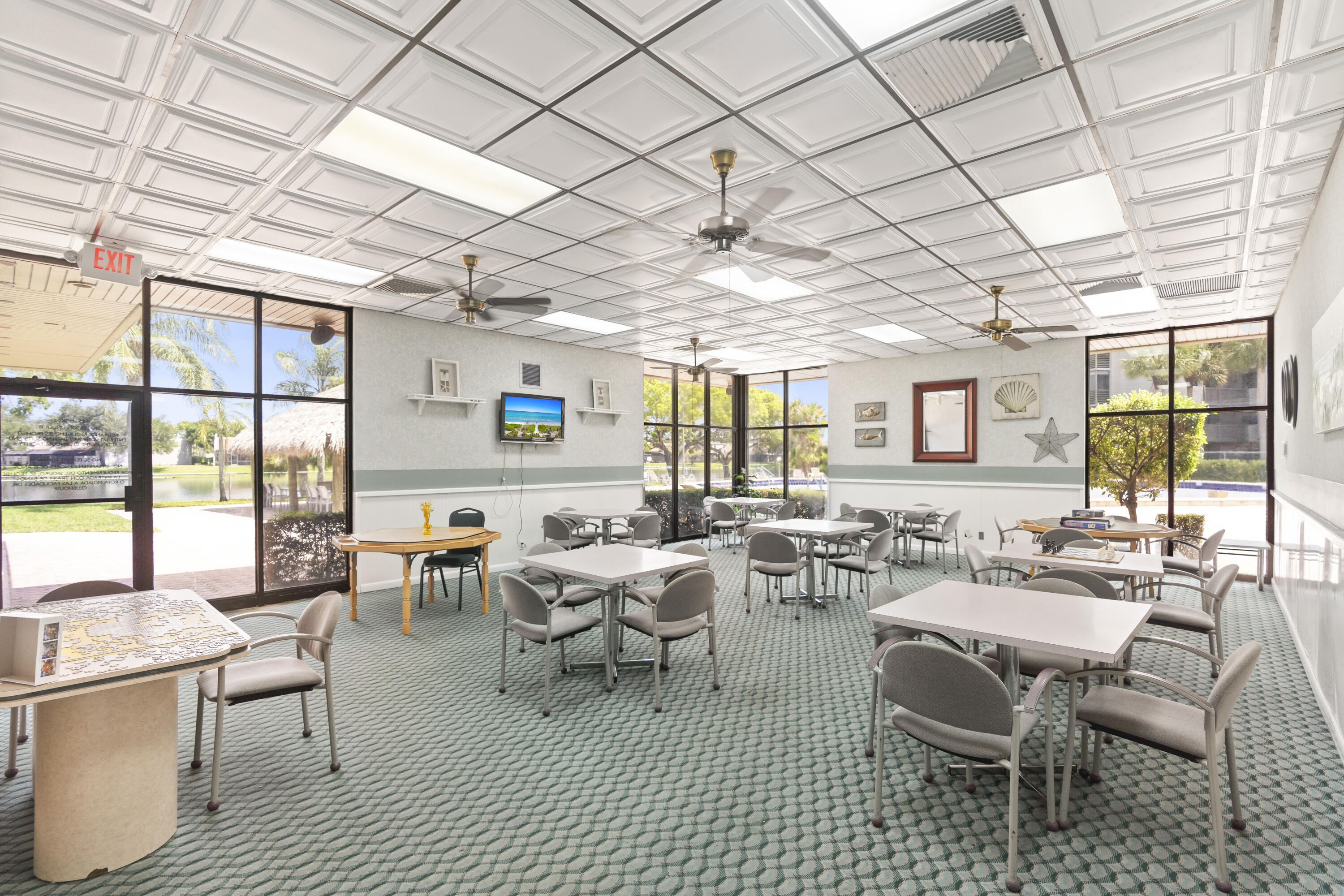 COLONY POINT - Residential