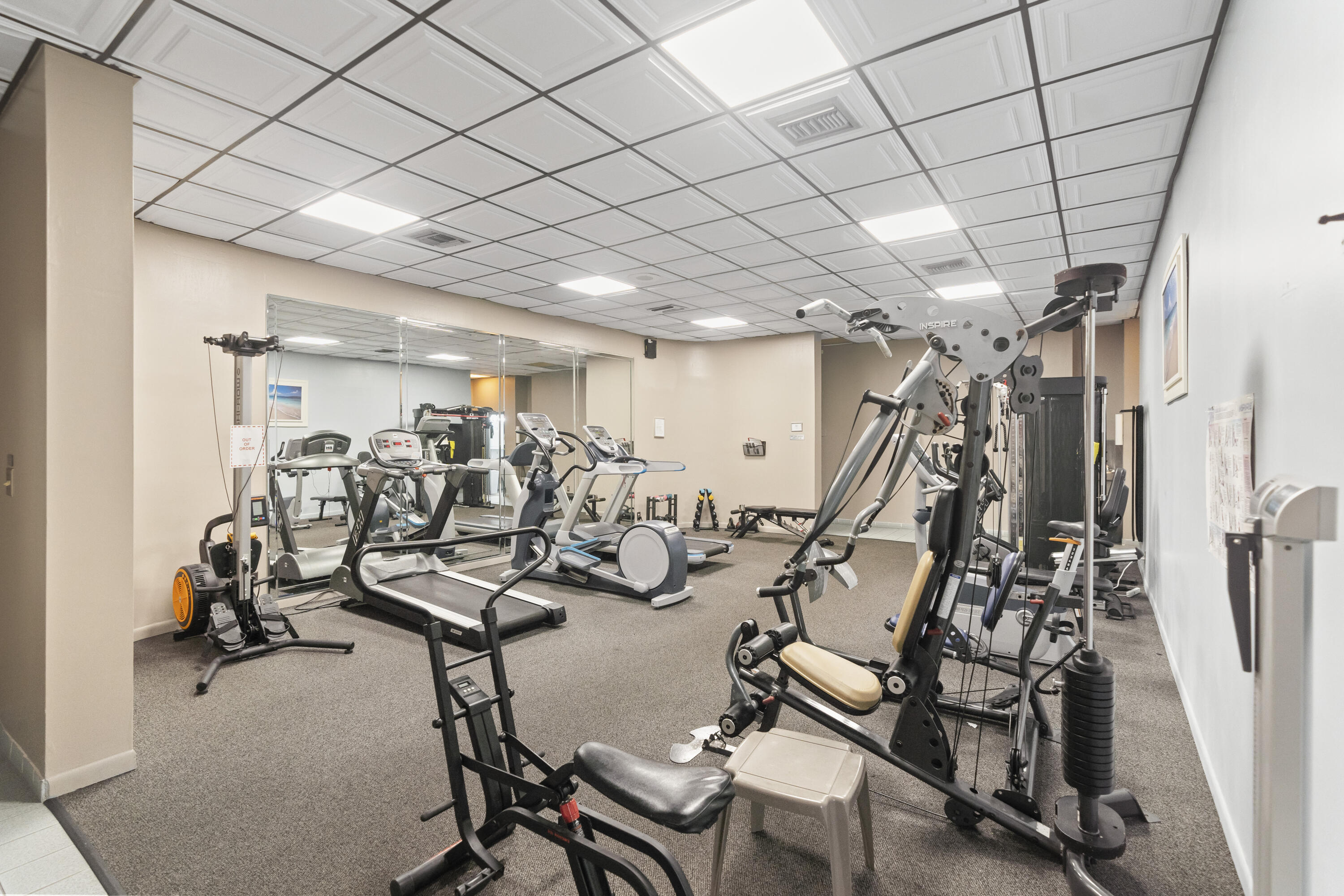 COLONY POINT - Residential