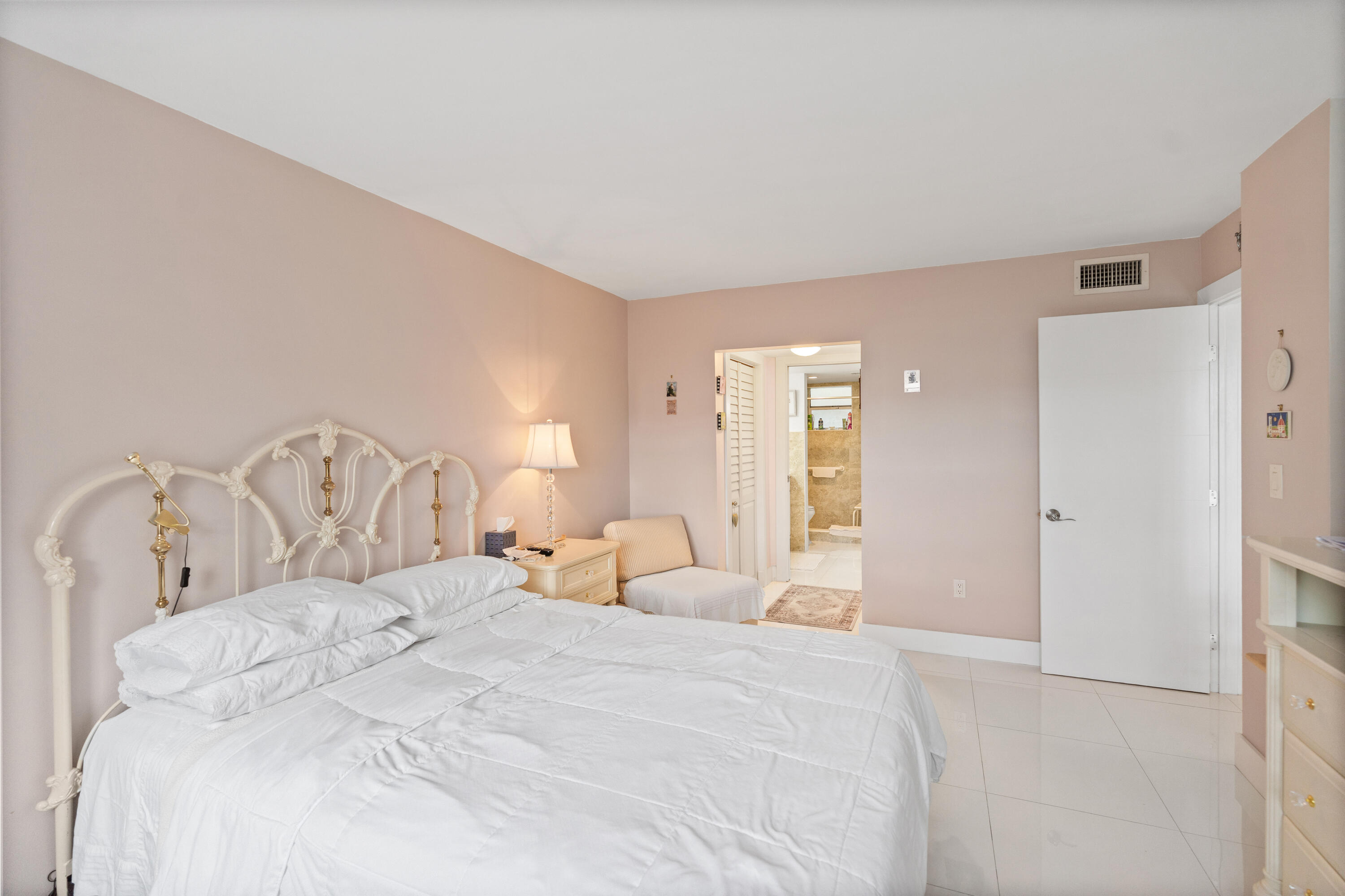 COLONY POINT - Residential