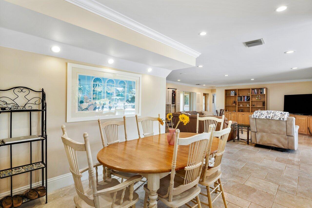 TROPIC ISLE - Residential