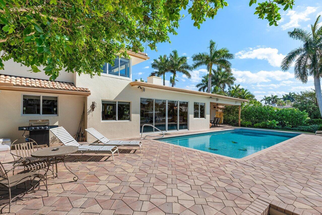 TROPIC ISLE - Residential