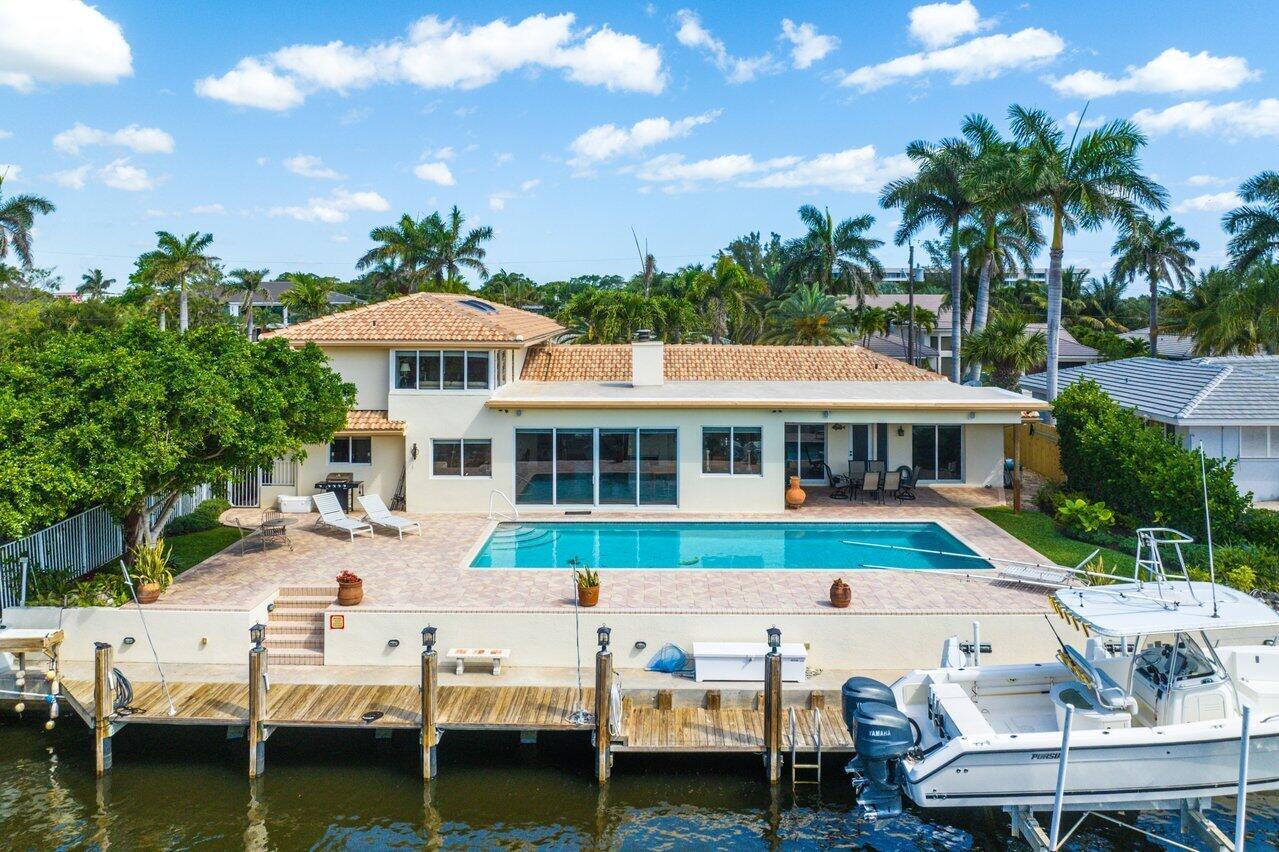 TROPIC ISLE - Residential