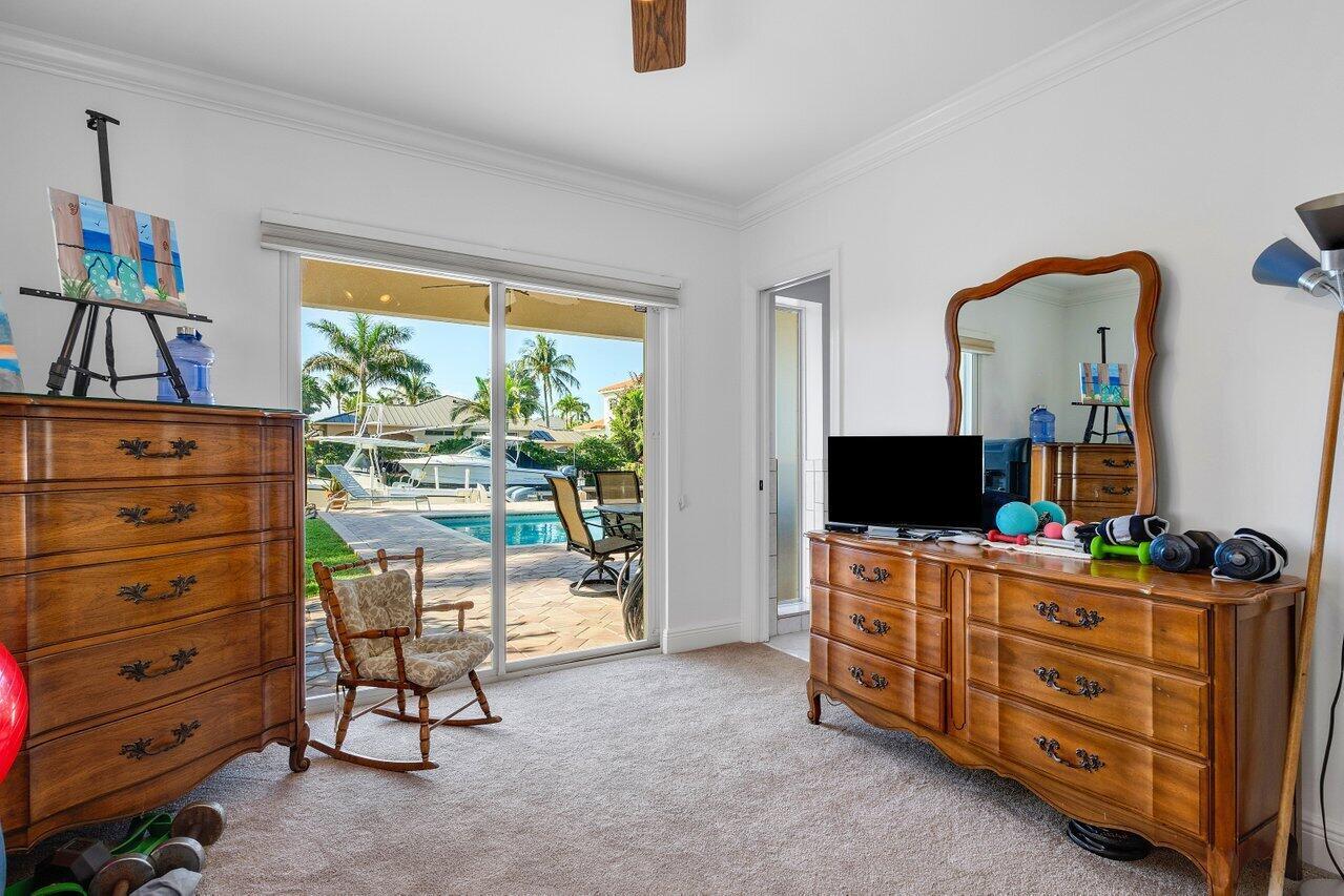 TROPIC ISLE - Residential