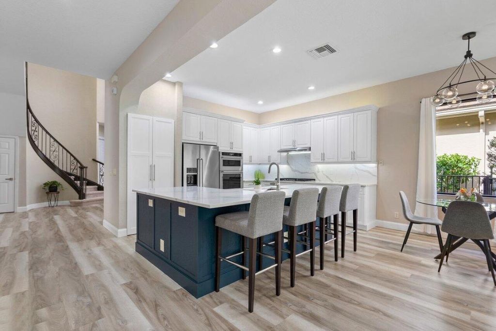 Photo of 3498 Collonade Drive, Wellington, FL 33449 (MLS # R10914104)