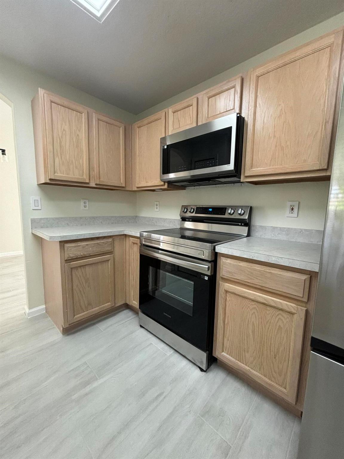 PORT ST LUCIE-SEC 30 - Residential Lease