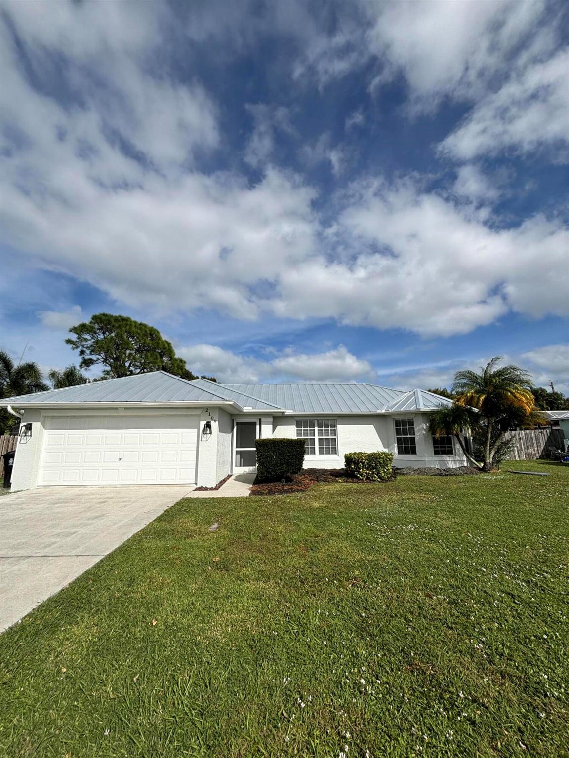 PORT ST LUCIE-SEC 30 - Residential Lease