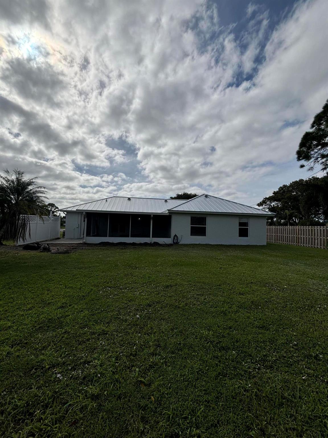 PORT ST LUCIE-SEC 30 - Residential Lease