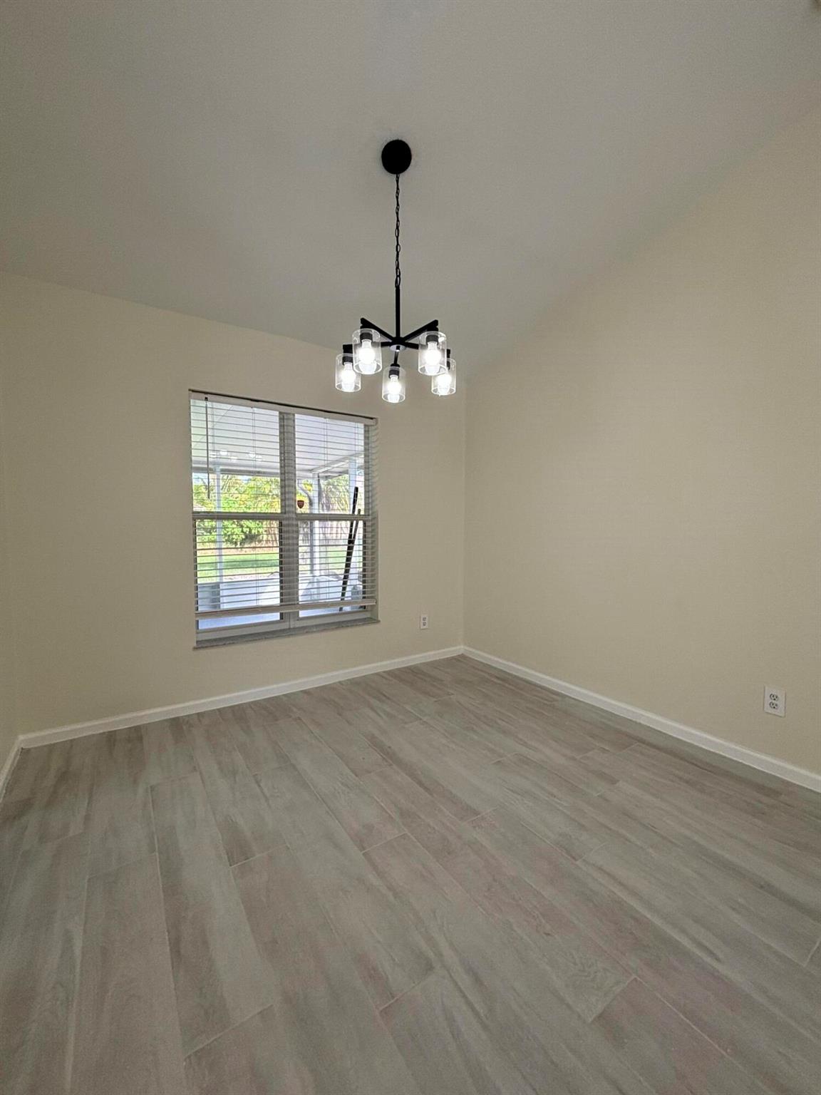 PORT ST LUCIE-SEC 30 - Residential Lease