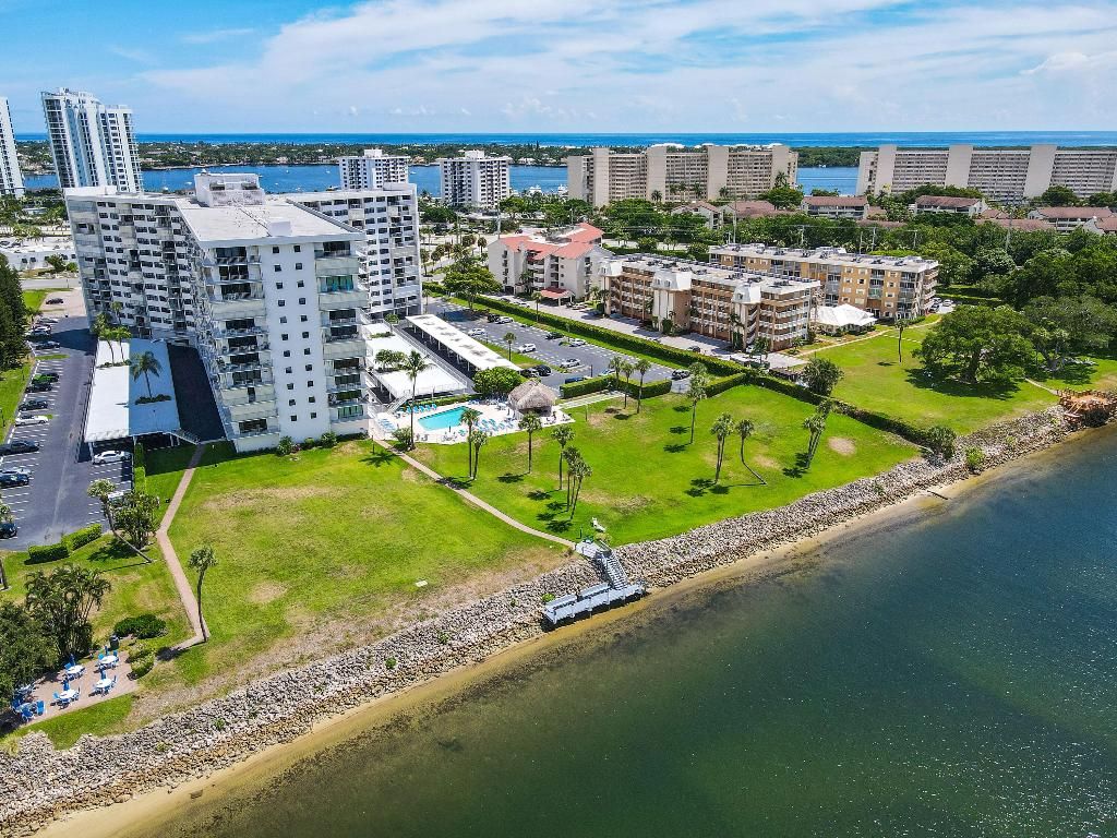 Photo of 336 Golfview Road #317, North Palm Beach, FL 33408 (MLS # R11084297)