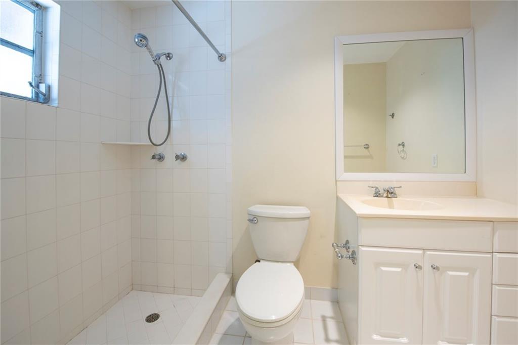 Isla Merita Homes VI Cond - Residential Lease