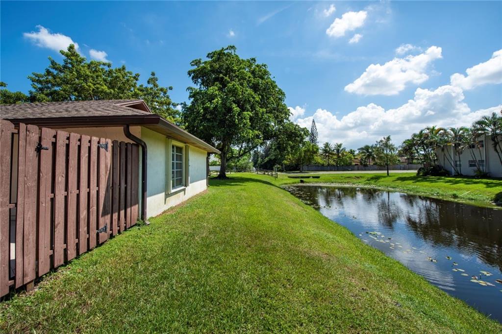 Isla Merita Homes VI Cond - Residential Lease