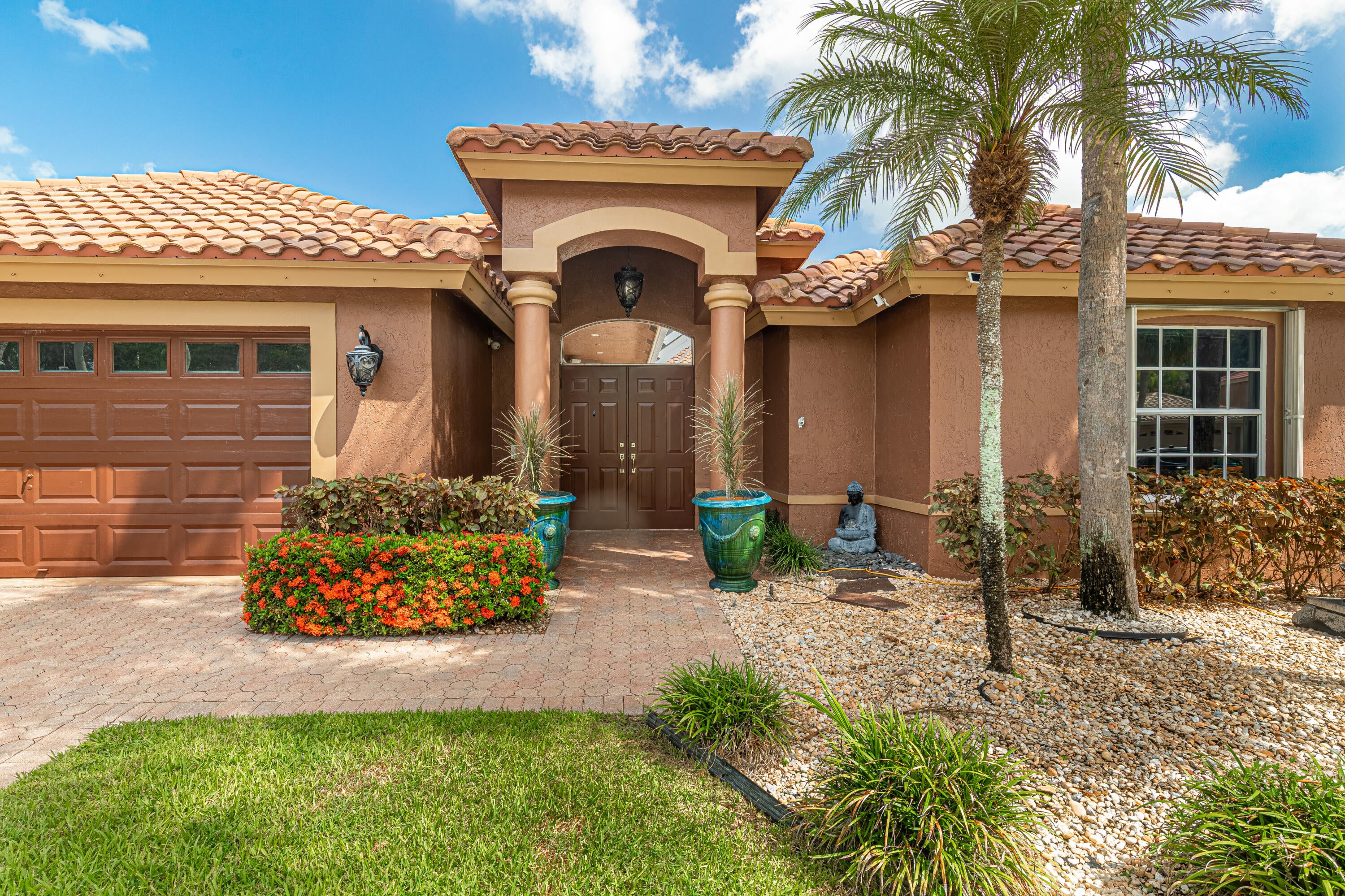 10599 SAINT THOMAS Drive