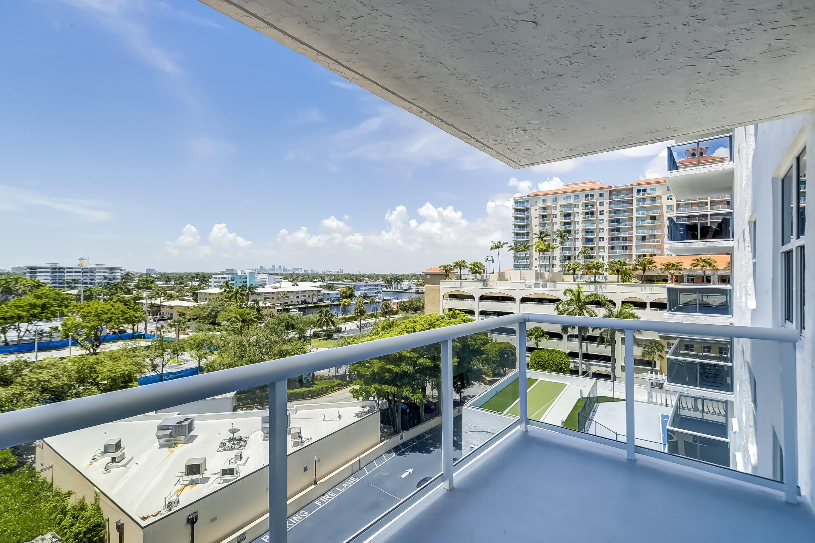 BERKLEY SOUTH CONDO - Residential