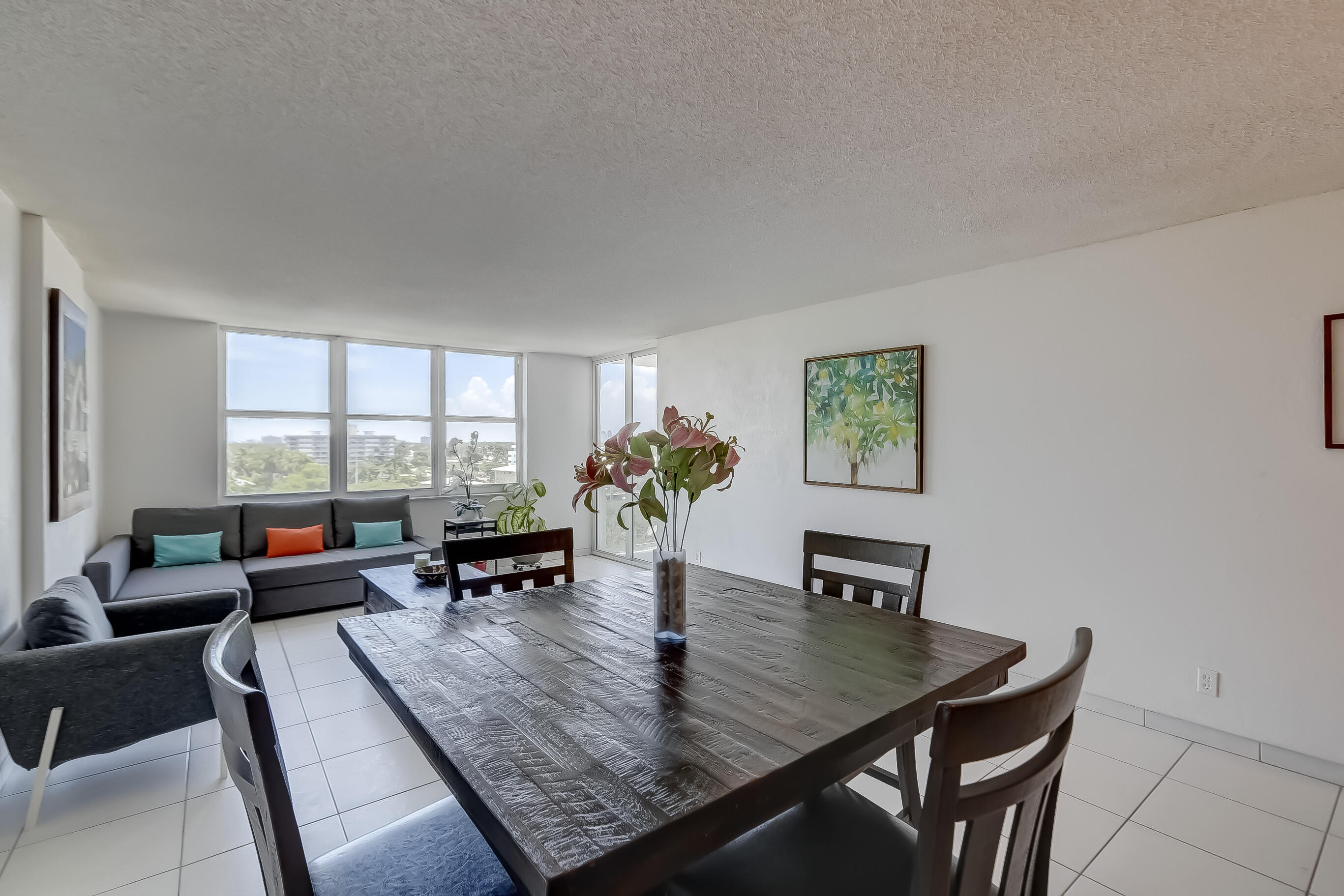 BERKLEY SOUTH CONDO - Residential