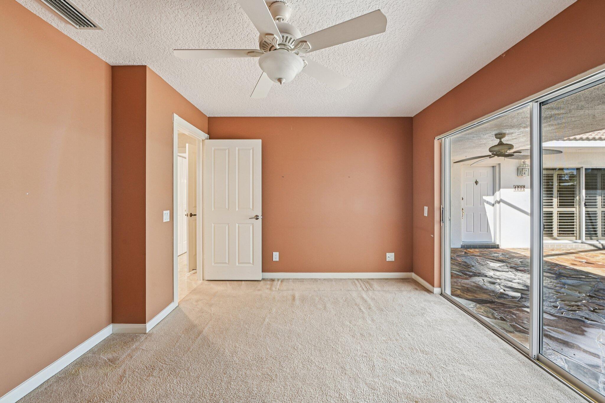 OAKS-SUNTERRACE 2 - Residential