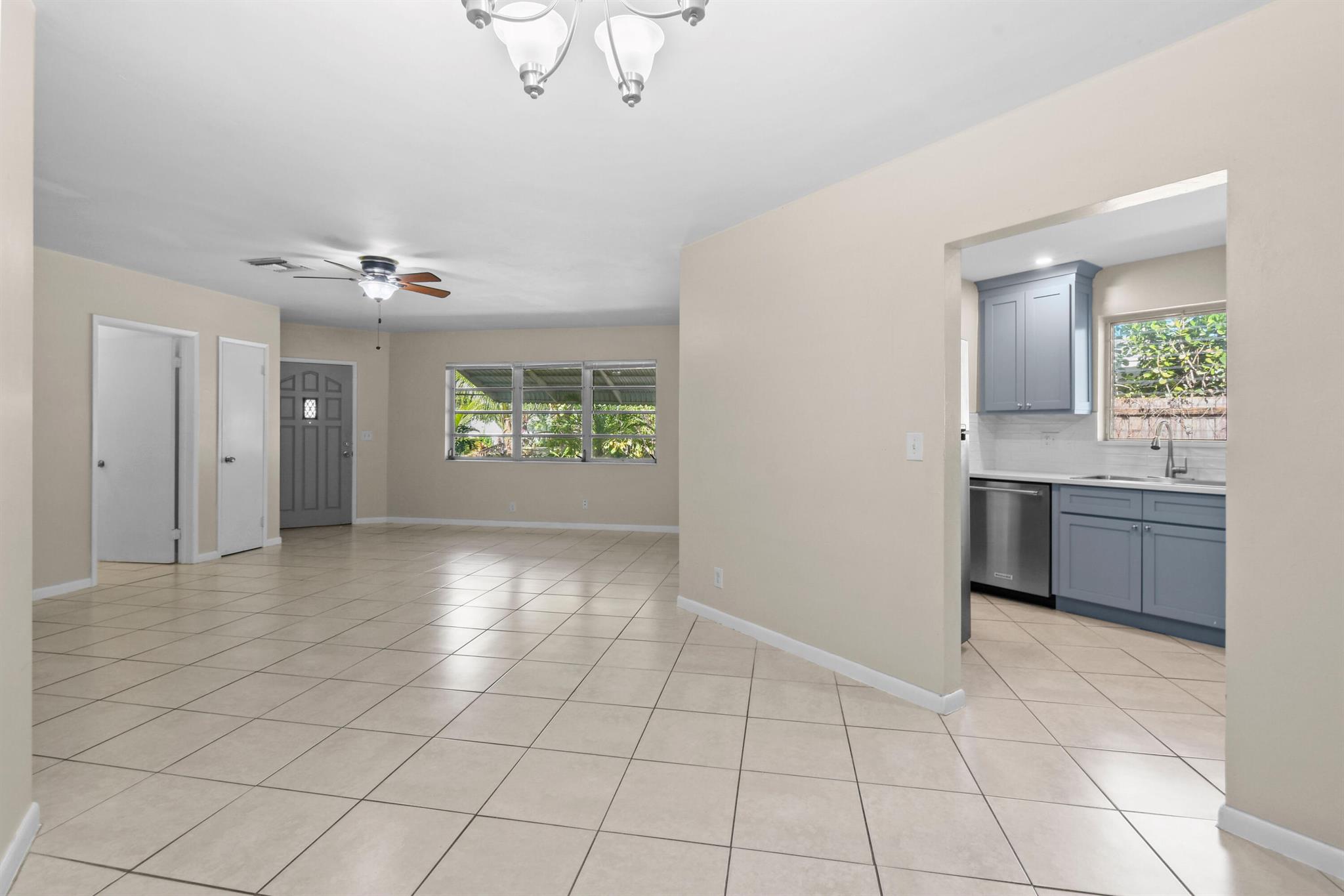 JUPITER IN THE PINES SEC - Residential