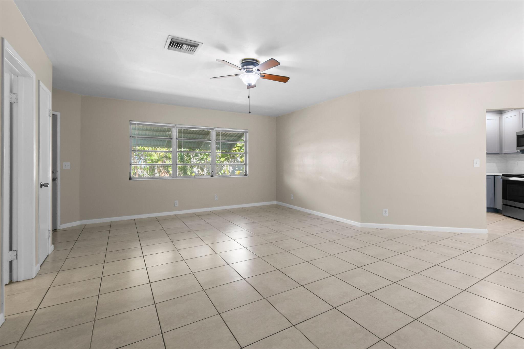 JUPITER IN THE PINES SEC - Residential