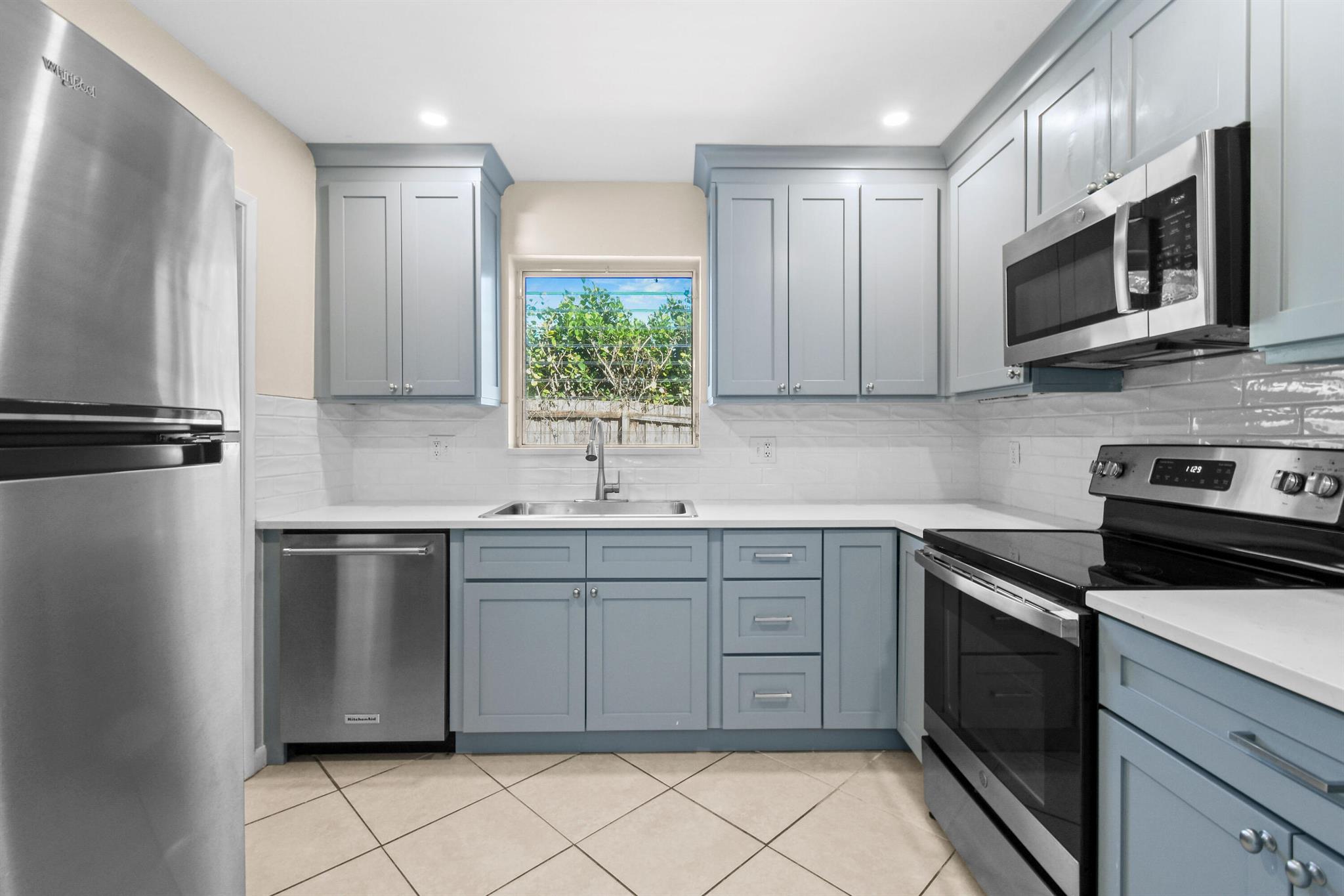 JUPITER IN THE PINES SEC - Residential