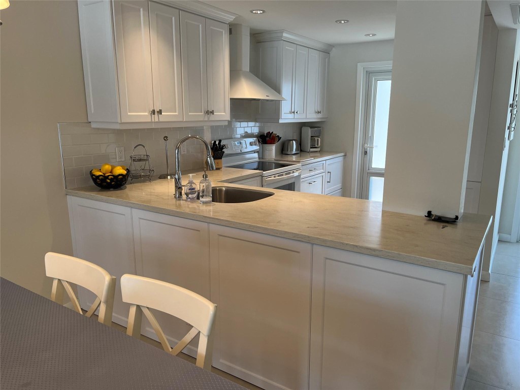 Leisure Gardens Condo - Residential Lease