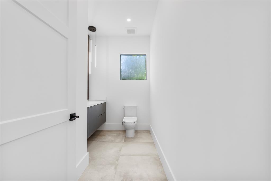 EDGEWOOD - Residential