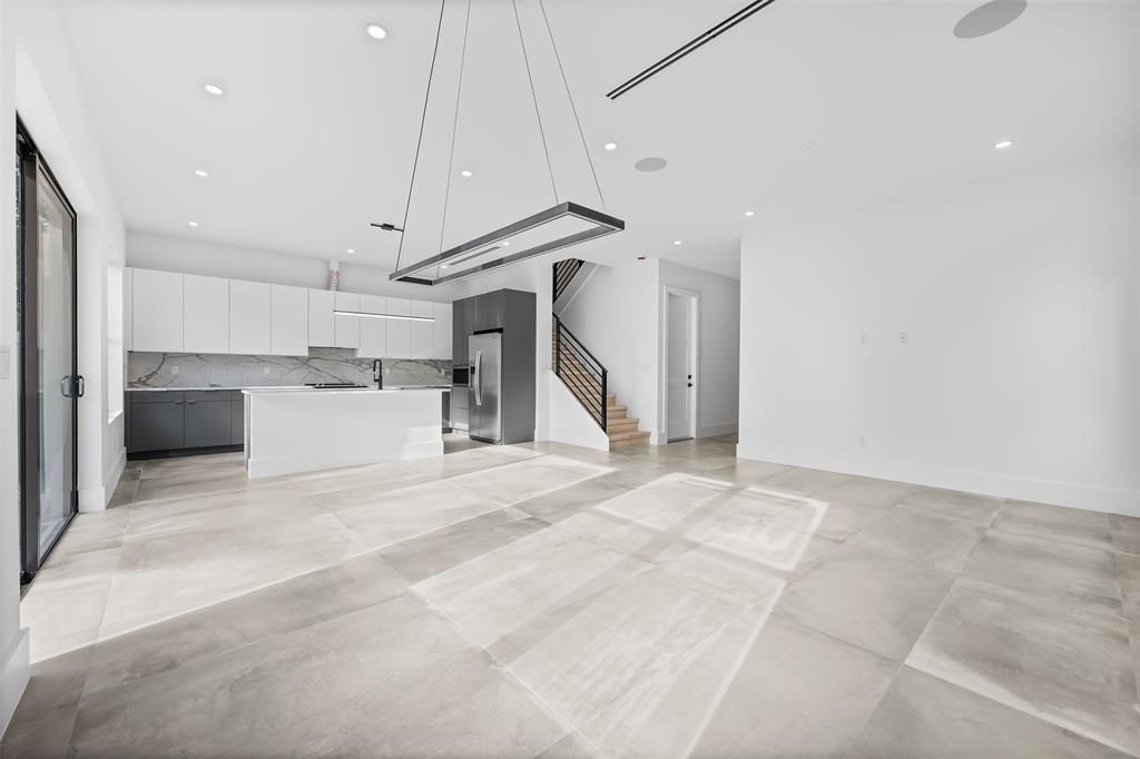 Photo of 3300 SW 15th Ave, Fort Lauderdale, FL 33315 (MLS # F10533037)