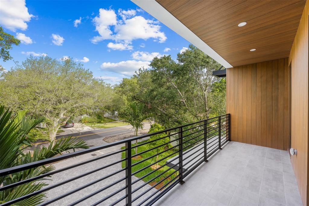 EDGEWOOD - Residential