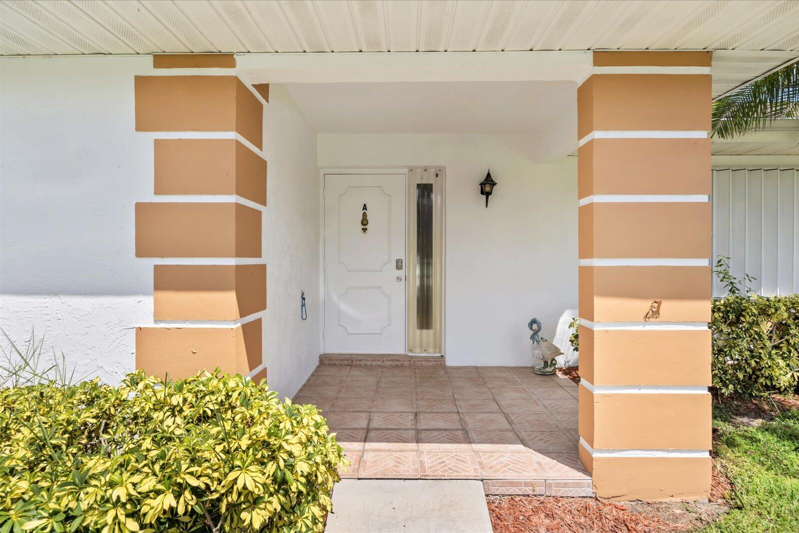 1218 S Lakes End Drive Apt a, Fort Pierce, FL, 34982/$121,500 2 1218 S Lakes End Drive Apt a