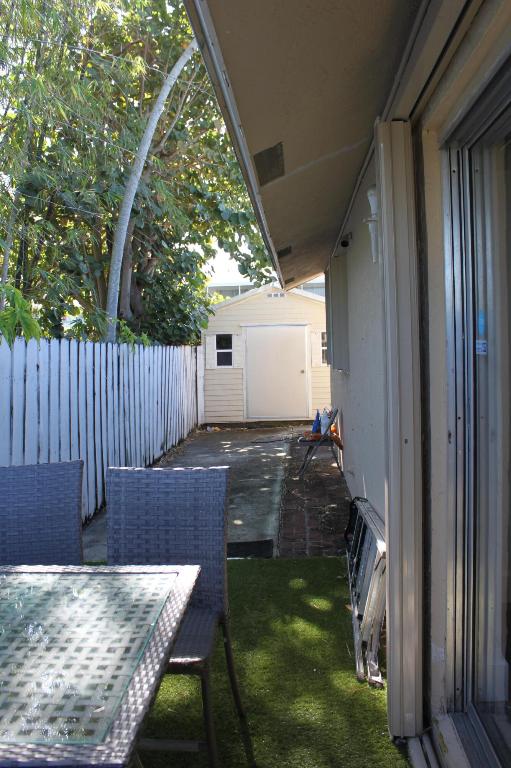 WEST DEERFIELD BEACH - Residential Lease