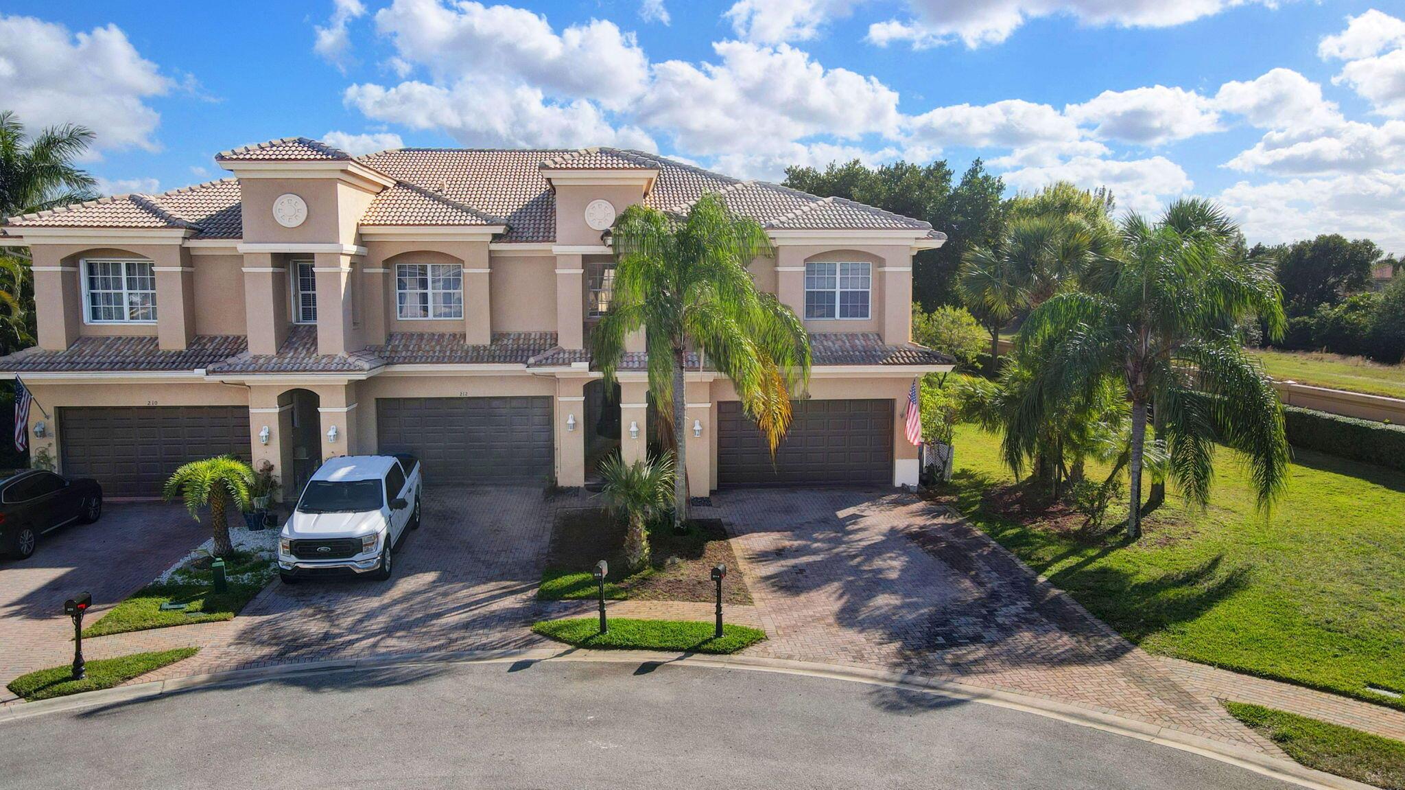 Properties 214 Catania Way