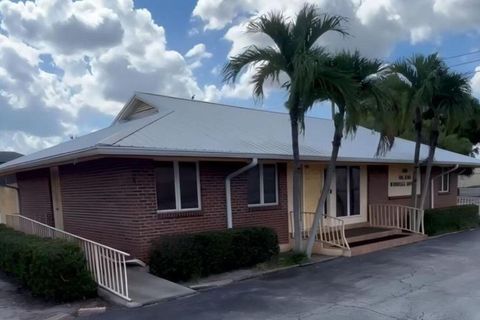 124 SW 1st Street Belle Glade FL 