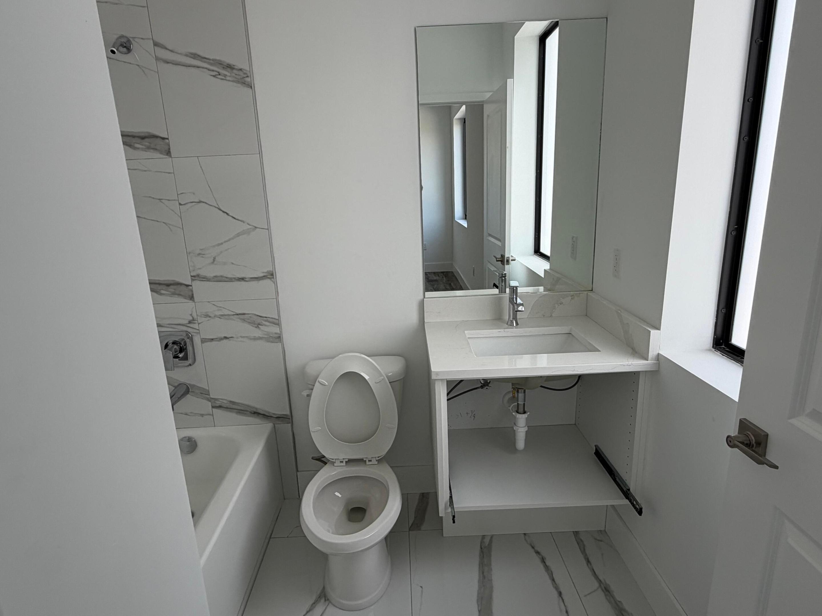 POMPANO TERRACE - Residential