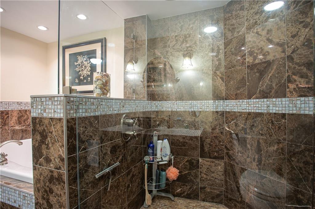 ENVIRON TOWERS - Residential