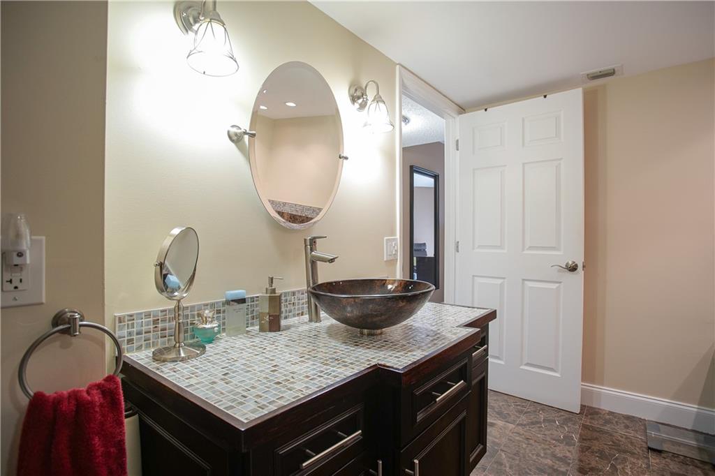 ENVIRON TOWERS - Residential