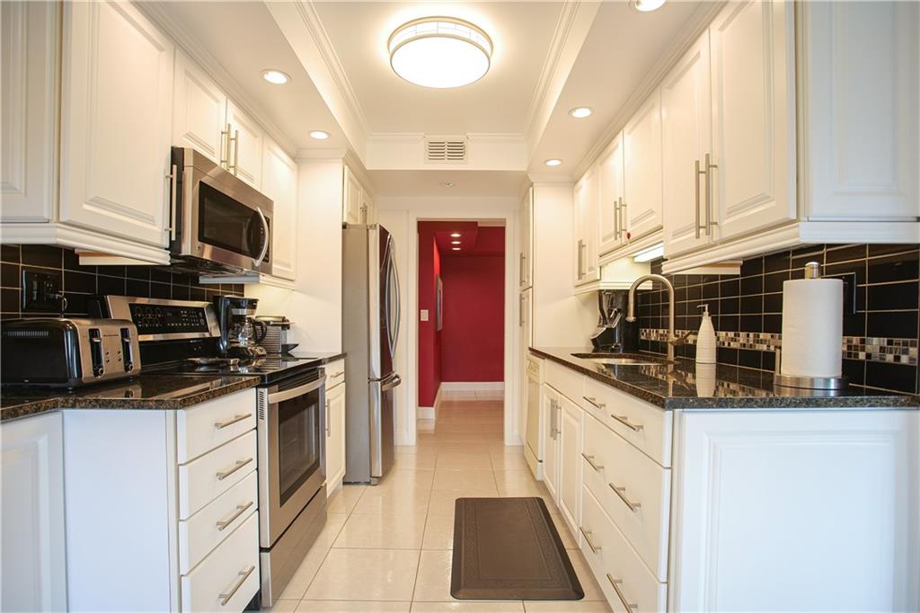 ENVIRON TOWERS - Residential