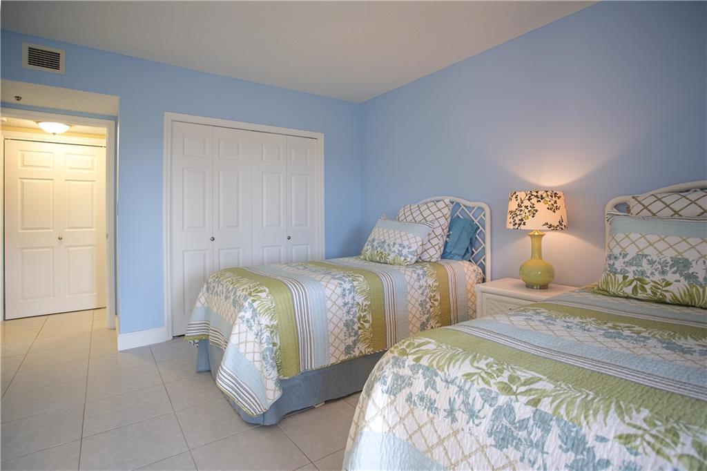 ENVIRON TOWERS - Residential