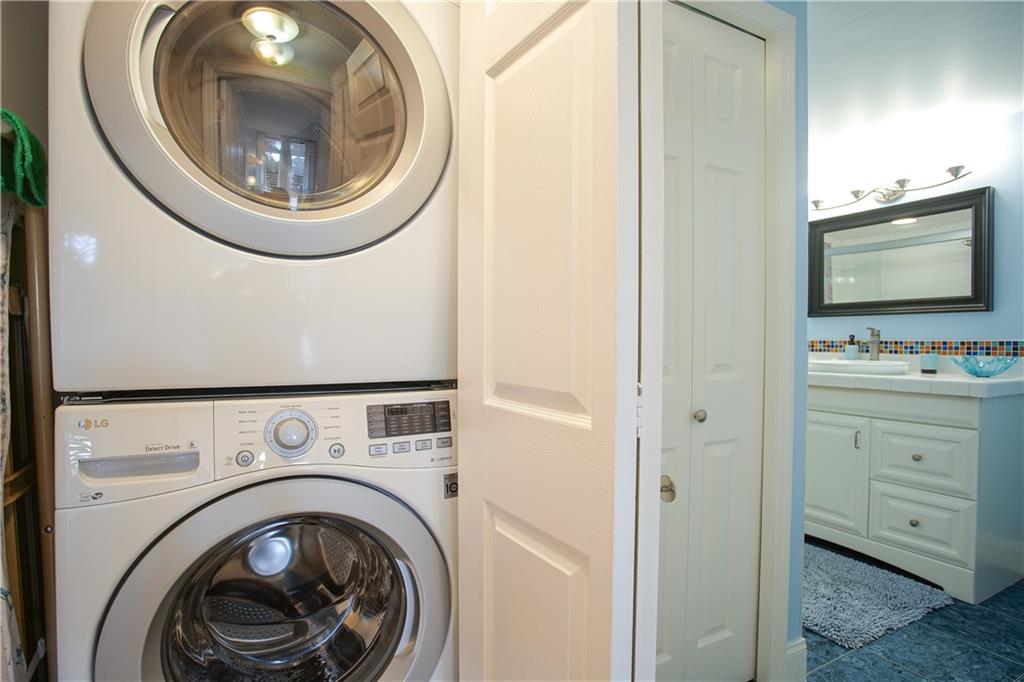 ENVIRON TOWERS - Residential