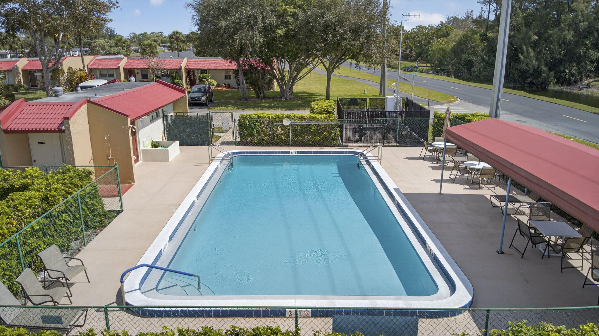 GOLDEN LAKES VILLAGE CONDO 12-C - Residential