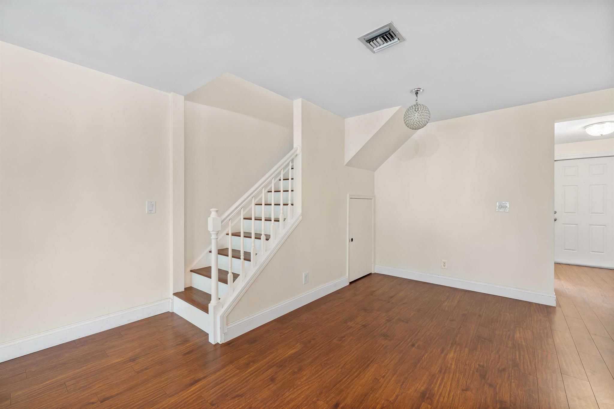 GEORGIAN PARK - Residential Lease