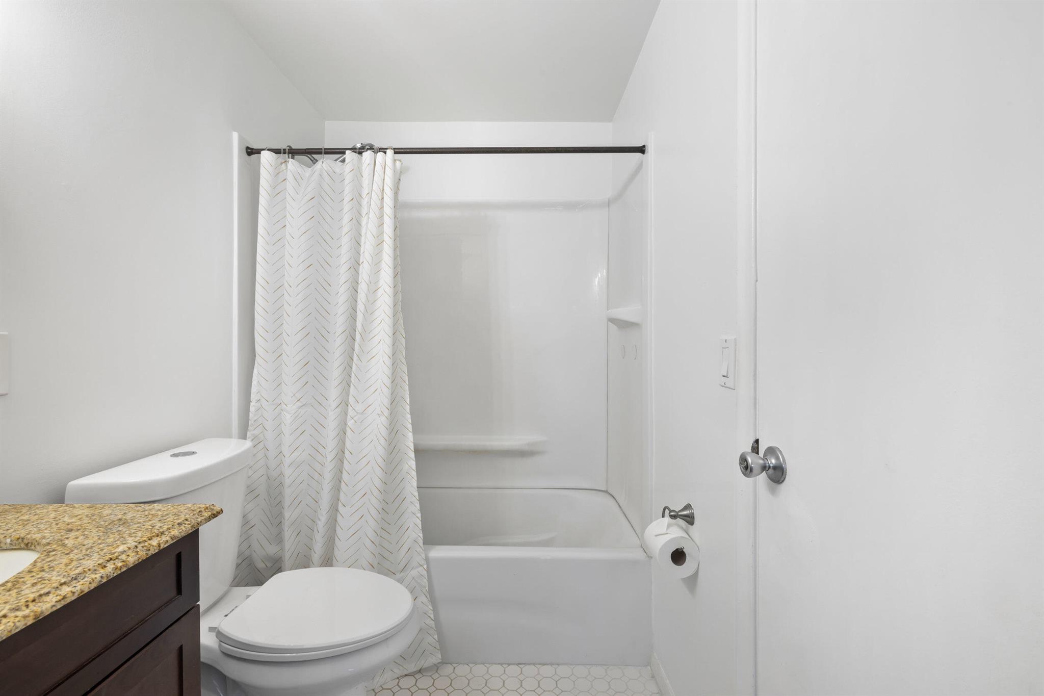 GEORGIAN PARK - Residential Lease