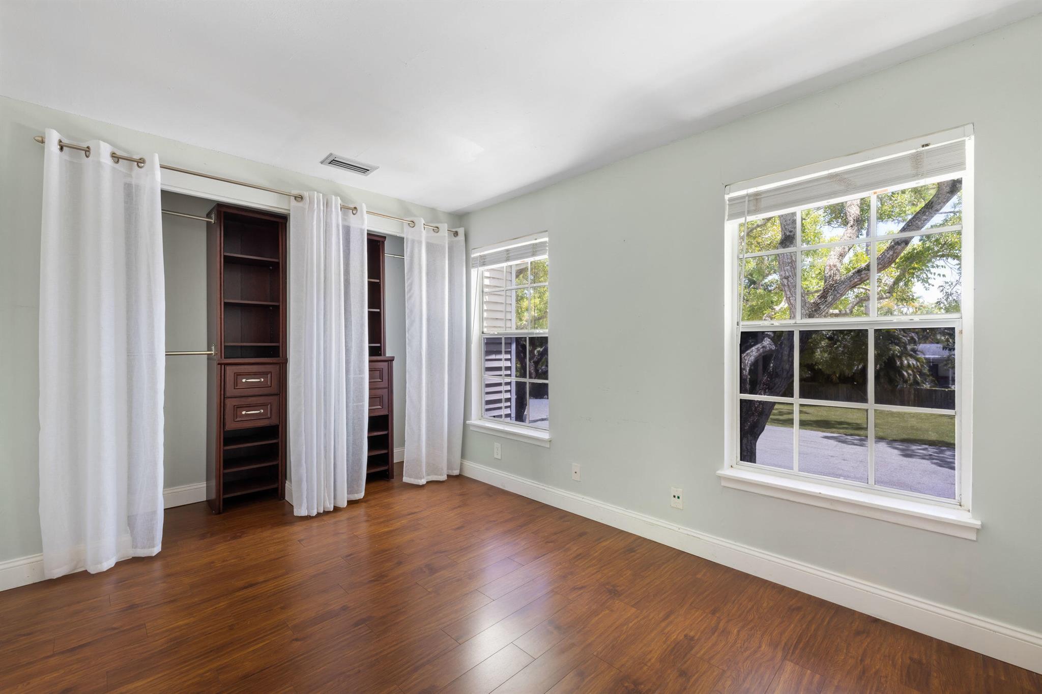 GEORGIAN PARK - Residential Lease