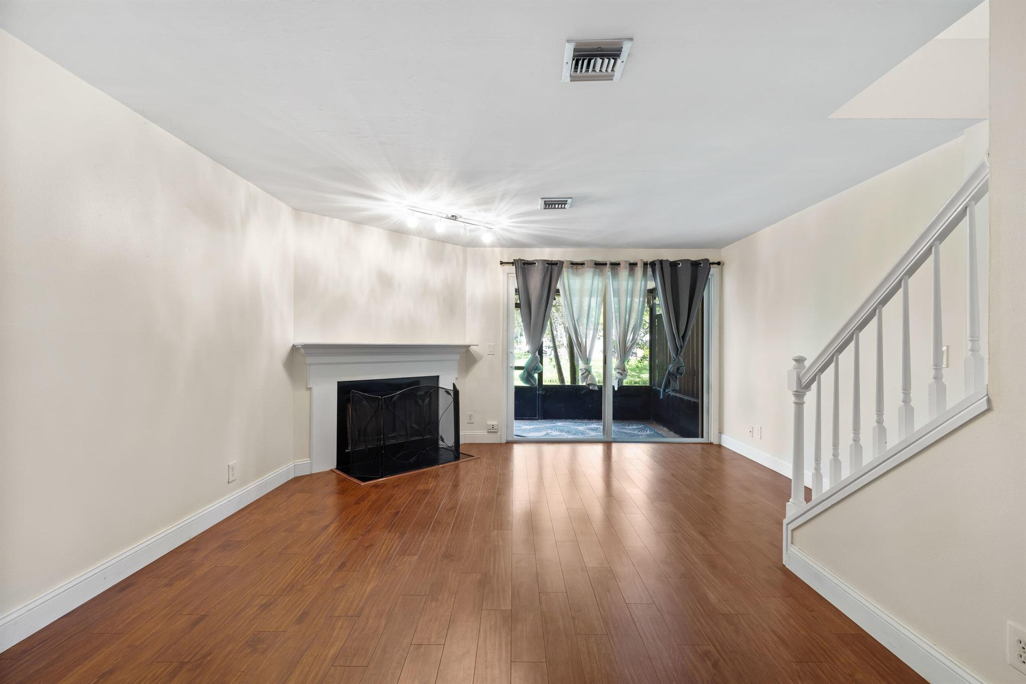 GEORGIAN PARK - Residential Lease