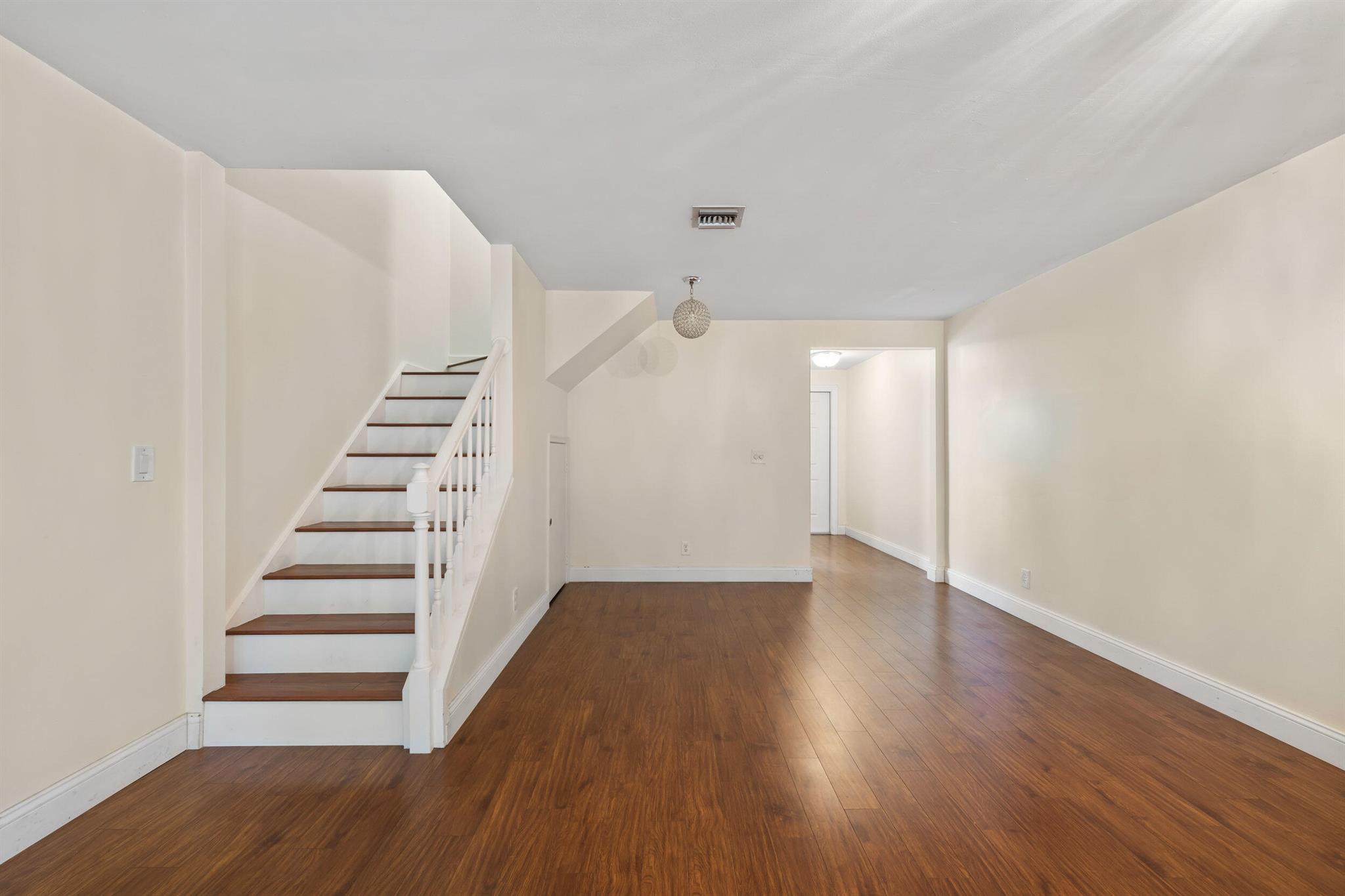 GEORGIAN PARK - Residential Lease