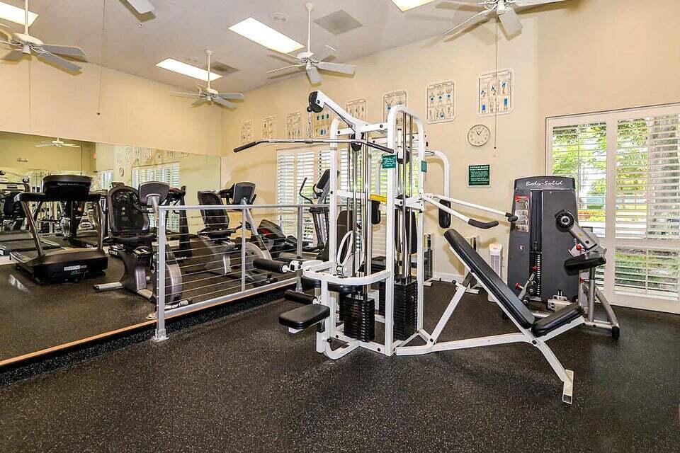 KINGS ISLE PHASE III - Residential