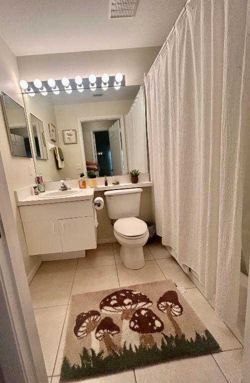 647 NW San Remo Circle