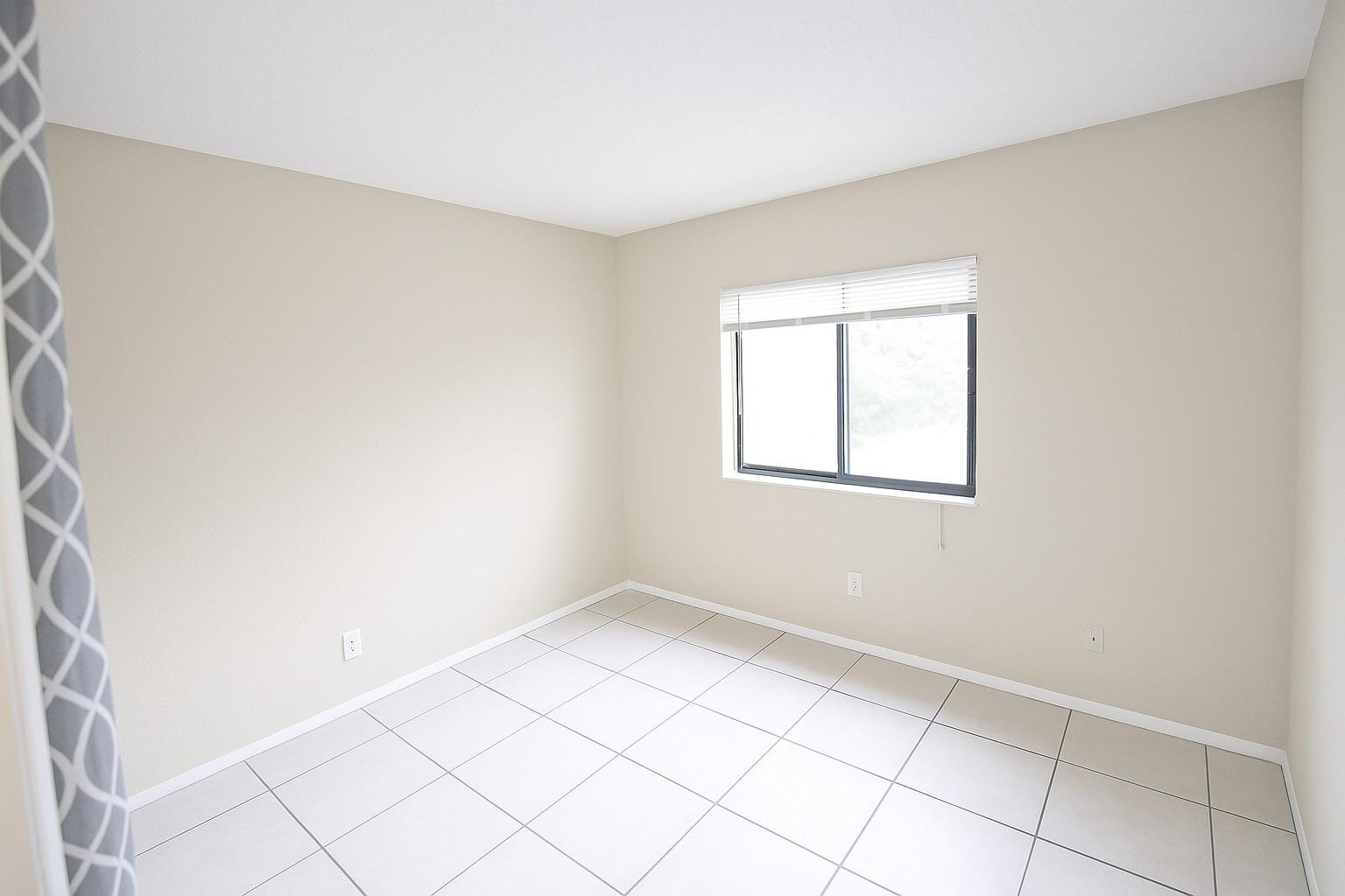 CYPRESS CREEK VILLAS - Residential