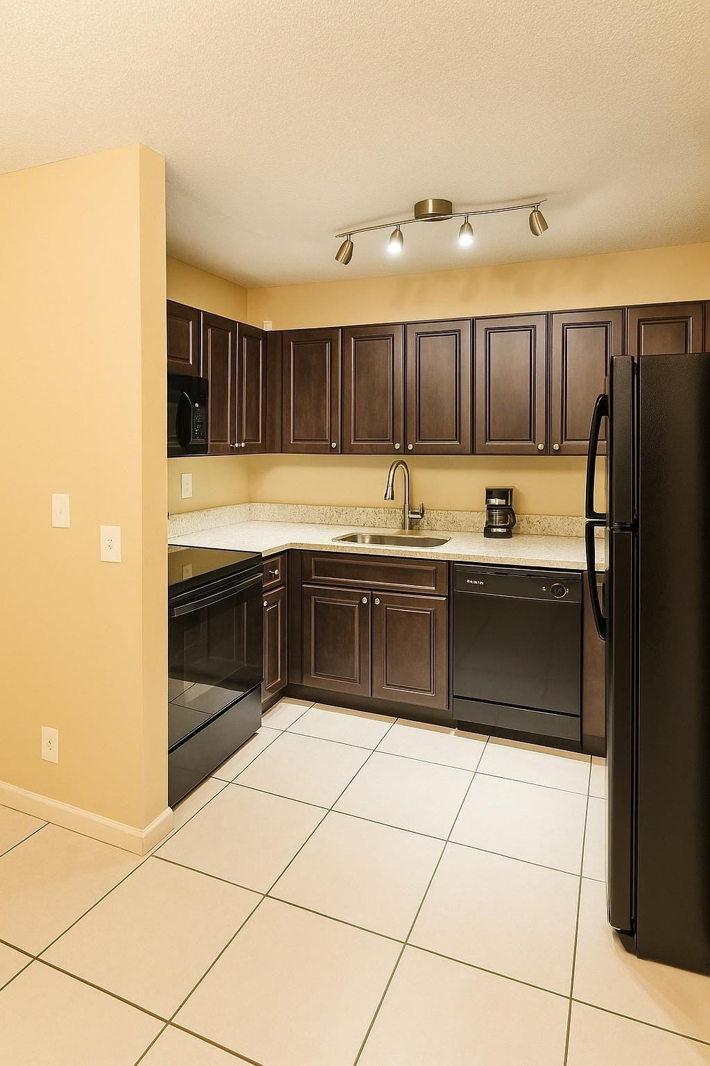 CYPRESS CREEK VILLAS - Residential