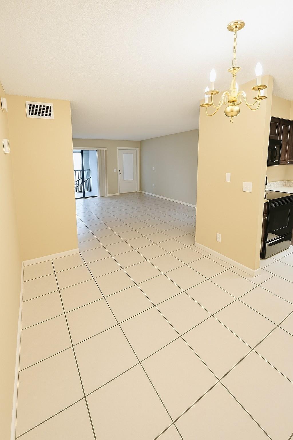 CYPRESS CREEK VILLAS - Residential