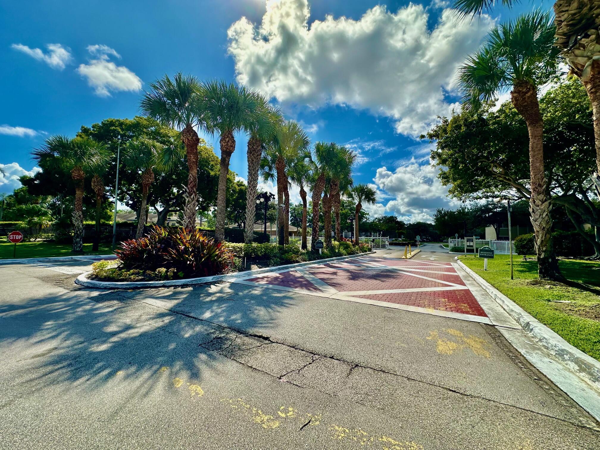 WATERS EDGE AT DEERFIELD CONDO - Residential Lease