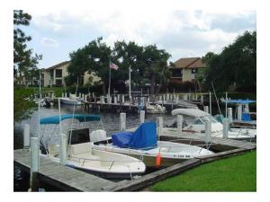 BEACON 21 CONDO PH II - Residential